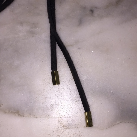 Urban outfitters vegan leather wrap choker - Picture 5 of 6